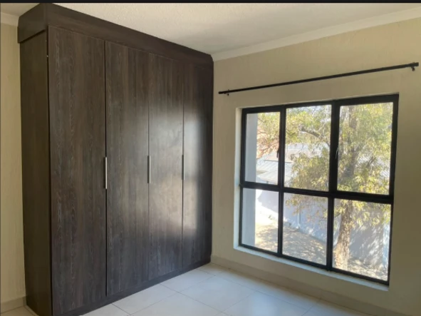 2 Bedroom Garden Flat