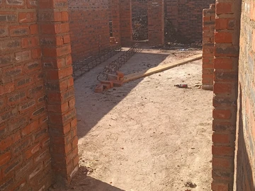 3 Bedroom Flat & Apartment