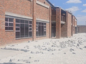 Warehouse & Factory