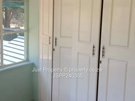 4 bed Double  storey  Suitable For Residential and Commercial use to Rent, Marlborough