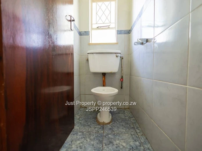 2 Bed Garden Flat; Avondale  West; For  Rent