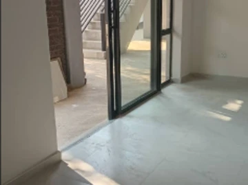 3 Bedroom Garden Flat