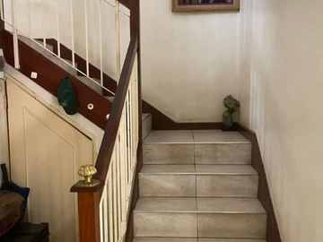 4 Bedroom Flat & Apartment