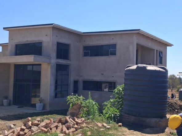 5 Bedroom House
