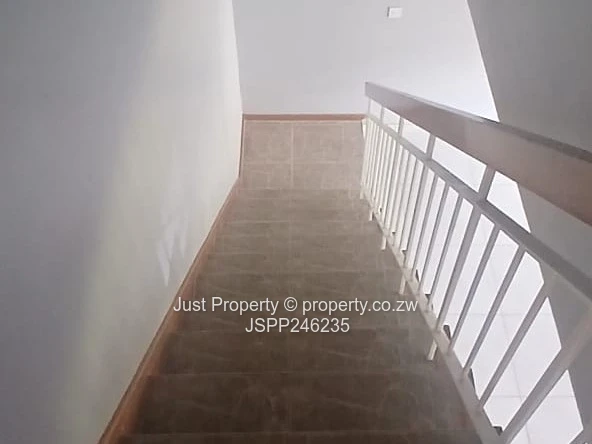 Luxurious 3 Bed Apartment in a secure Avenues Complex