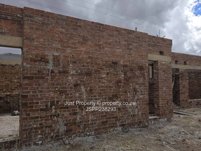 4-Bed Shell Home — 350m² Build on 449m², Erasmus Park