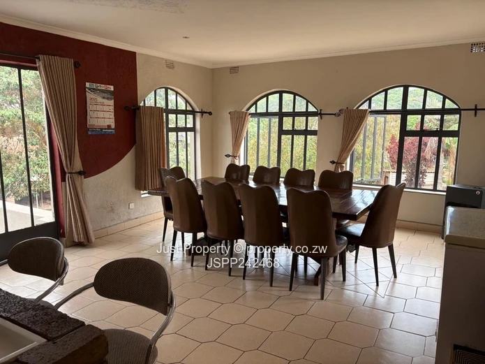 Brookview 6-Bed House with Verandas, Garden & Borehole