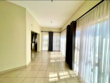 6 Bedroom Flat & Apartment