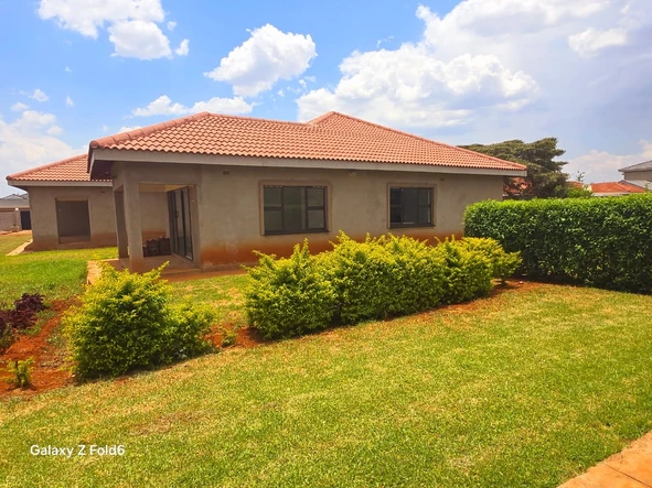 6-Bedroom House for Rent in Mt Pleasant Heights, Harare West