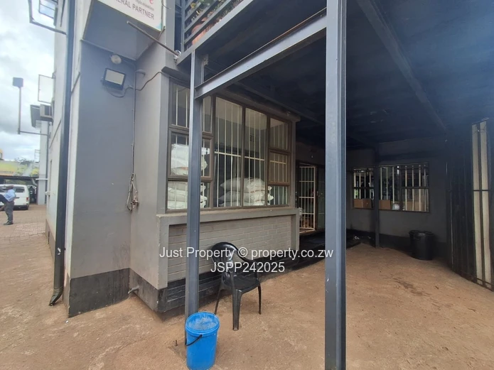 Prime Front Shop Available