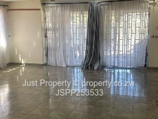 4 bedroom house Zimre Park: RENT 