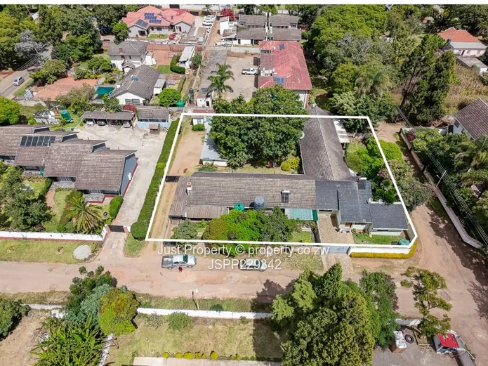 Avondale West: 2-Bed Garden Flat with Fitted Kitchen (Sole Mandate)