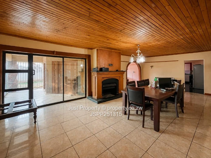 Spacious Family Solid home...... (Sole Mandate)