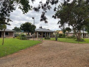 11 Bedroom Townhouse Complex