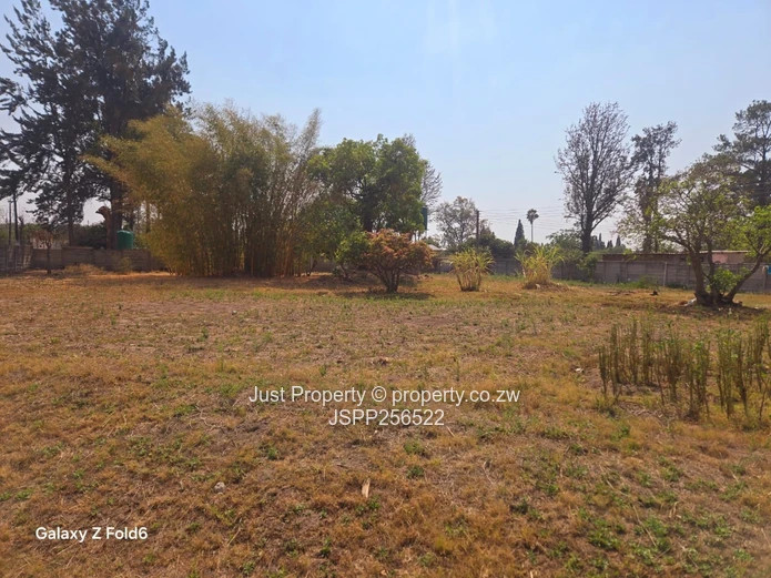 Prime 2000m² Hatfield Stand — Tarred Road, Main Road 