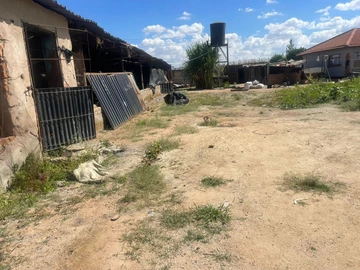 Farm & Agricultural Land