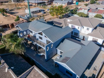 3 Bedroom Garden Flat