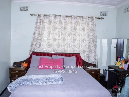 Zimre Park 4 Beds: Odzi Road: Rent