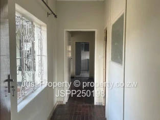 Hatfield 2Bed Cottage: Rent