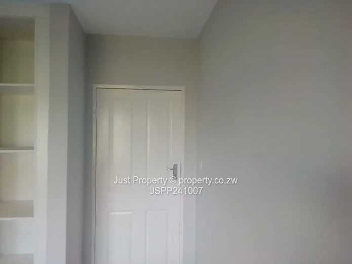 Beautiful House in Galloway Norton : To Rent