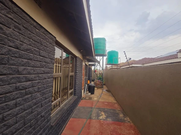 4 Bedroom House