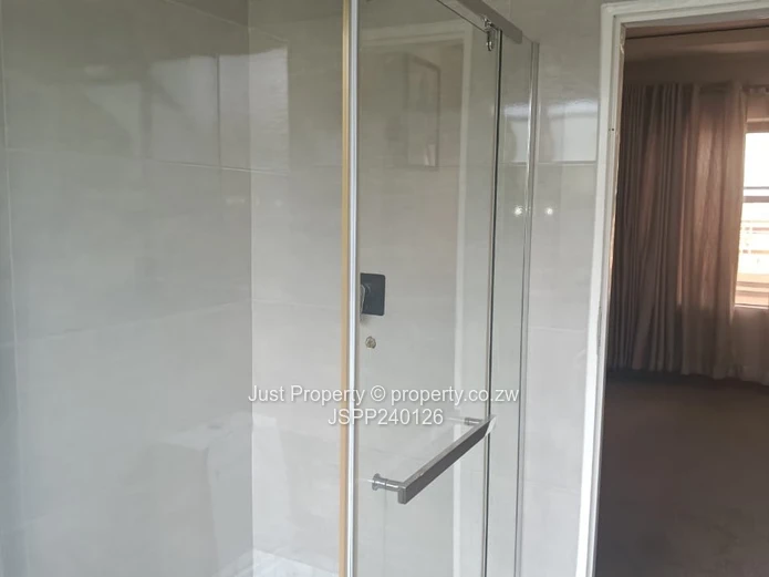 Ready to Move in Luxury Home