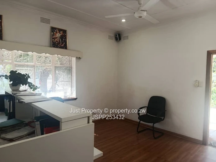 Commercial Property in Milton