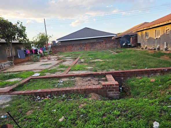 Stands & Residential Land