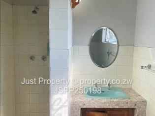 Hatfield 2Bed Cottage: Rent