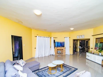 2 Unit Townhouse Complex