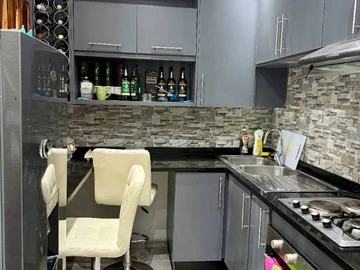 Flat & Apartment