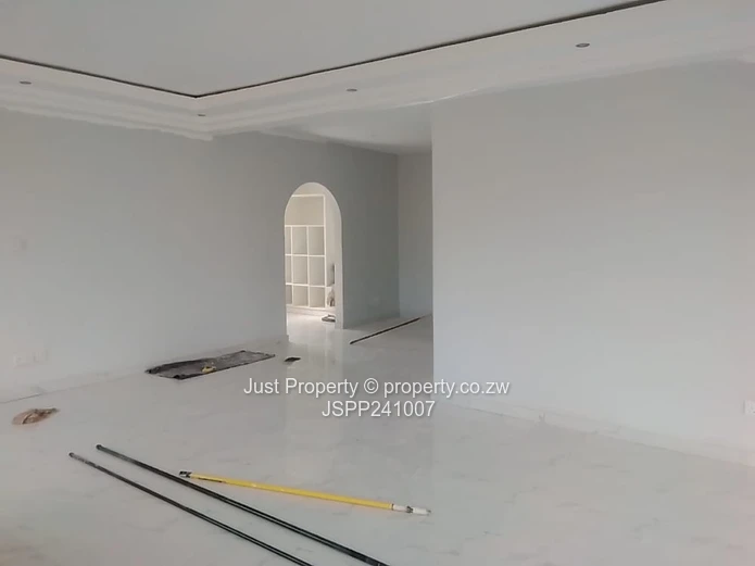 Beautiful House in Galloway Norton : To Rent