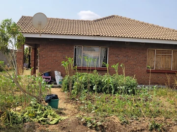 5 Bedroom House