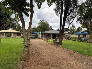 11 Bedroom Townhouse Complex