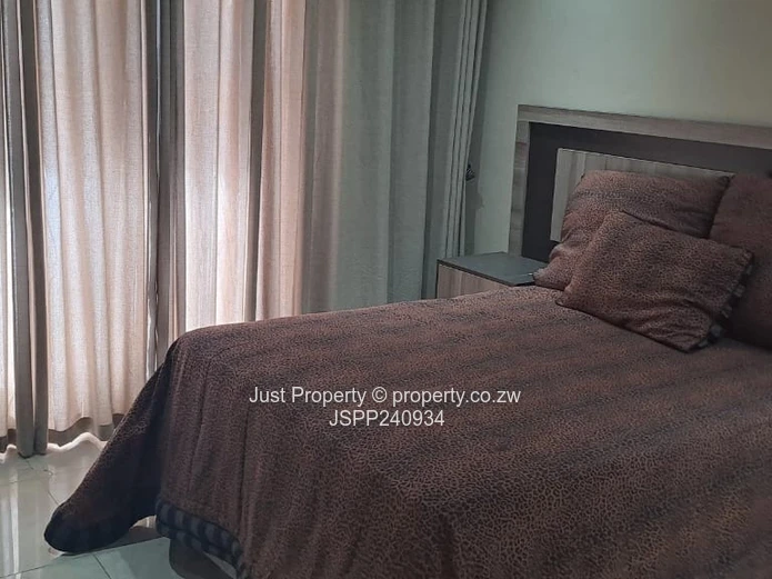 Beautiful 3bed house  Borrowdale : To Rent