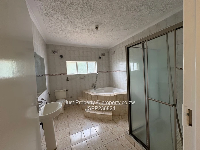 Neat Modern House To Rent