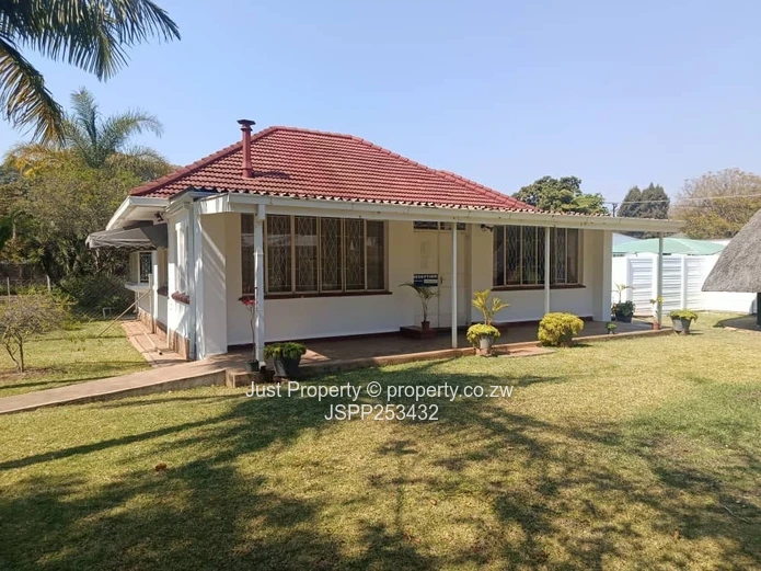 Commercial Property in Milton