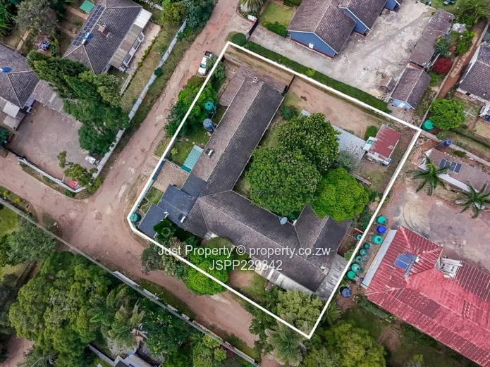 Avondale West: 2-Bed Garden Flat with Fitted Kitchen (Sole Mandate)