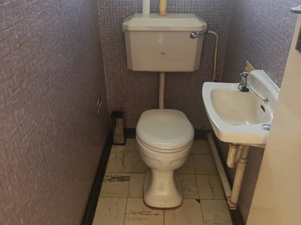 3 Bedroom Flat & Apartment