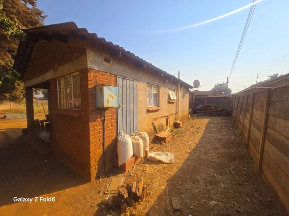 2 Bedroom House