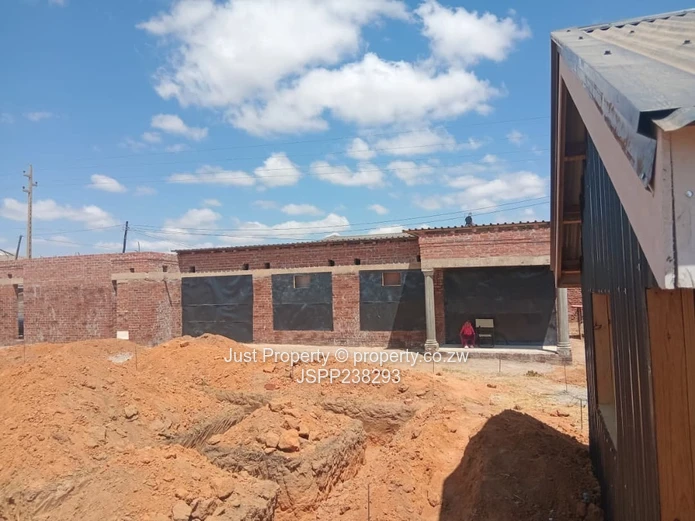 4-Bed Shell Home — 350m² Build on 449m², Erasmus Park