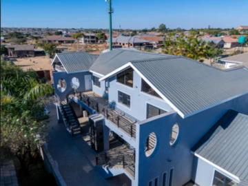 3 Bedroom Garden Flat