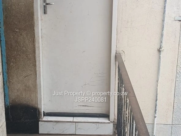 2 Bed Glen Norah A Flats; To Rent