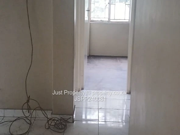 2 Bed Glen Norah A Flats; To Rent