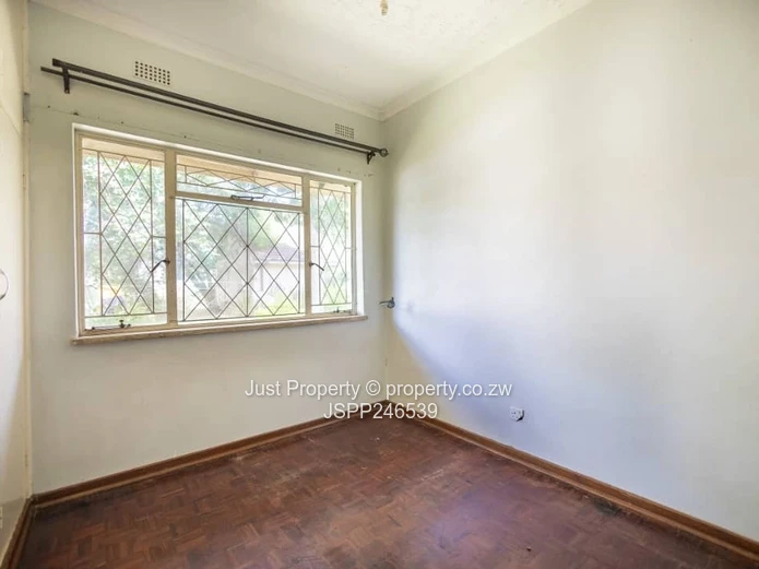 2 Bed Garden Flat; Avondale  West; For  Rent