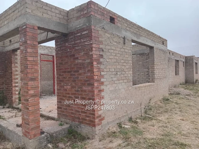 Partially Built 5-Bed Home on 875m² in Chivhu