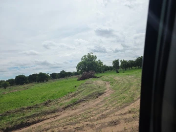 Farm & Agricultural Land