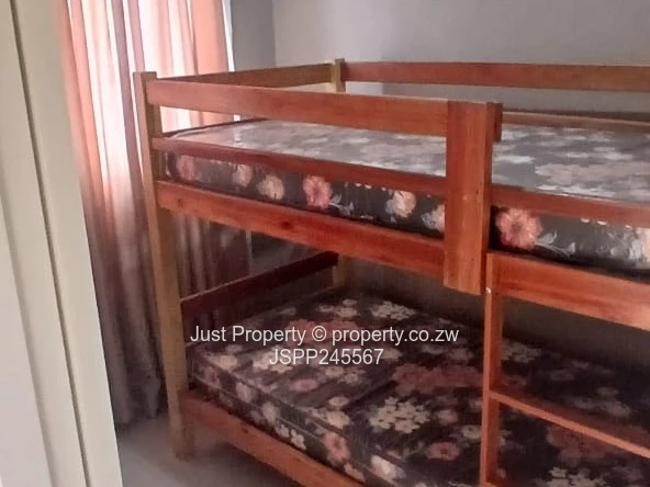 Mabvuku 3 bed/Suitable for Student Accommodation  