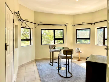 6 Bedroom Garden Flat