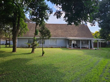 5 Unit Townhouse Complex